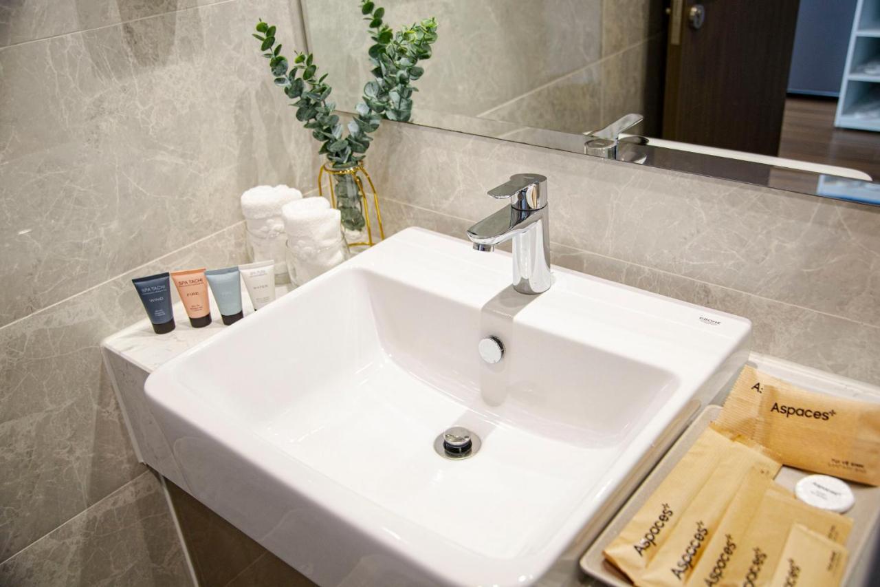 Aspaces Serviced Apartments - Vinhomes West Point 河内 外观 照片